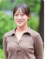 加地彩乃